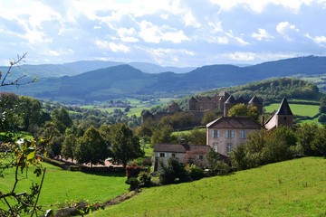bourgogne circuit randonnée pédestre en liberté France Berzé le Chatel